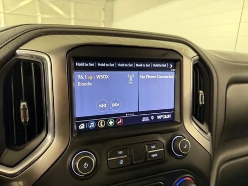 Used 2019 Chevrolet Silverado 1500 LT Trail Boss AWD/4WD image 23