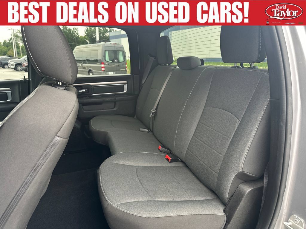 Used 2024 RAM 1500 Warlock AWD/4WD image 20