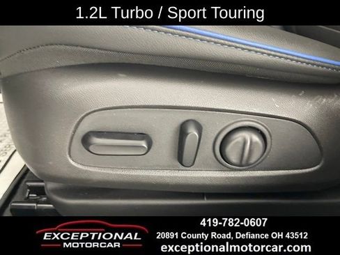 Used 2025 Buick Envista Sport Touring w/ Convenience I Package FWD image 34