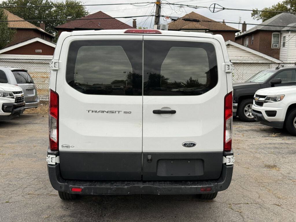 Used 2017 Ford Transit 150 XL RWD image 9