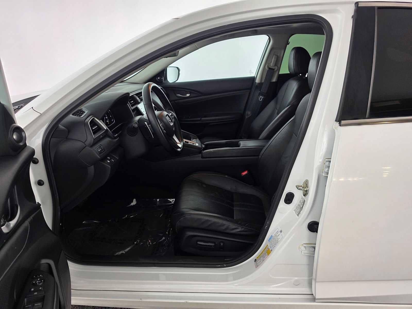 Used 2019 Honda Insight Touring image 20