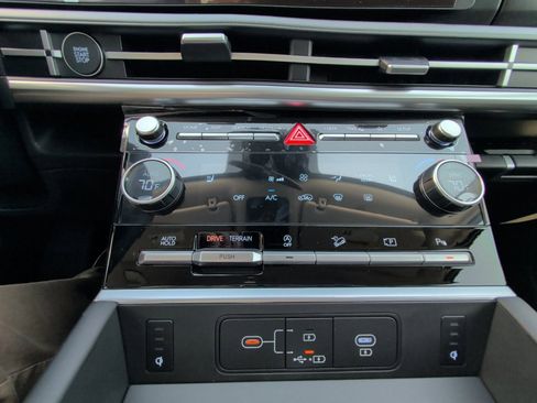 New 2026 Hyundai Santa Fe XRT image 18