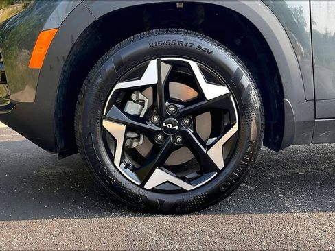 Used 2025 Kia Seltos S AWD/4WD image 9