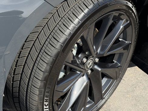 Certified 2025 Toyota Corolla SE w/ Convenience Package image 13