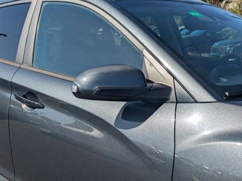 Used 2020 Hyundai Kona SEL Plus image 9