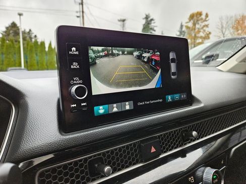 Used 2024 Honda Civic Touring image 25