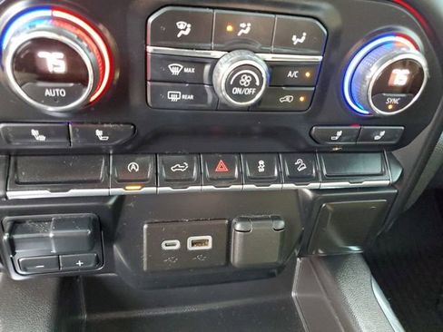 Used 2021 Chevrolet Silverado 1500 RST image 24