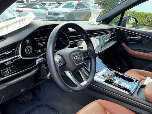 Used 2023 Audi Q7 3.0T Prestige w/ Prestige Package image 14