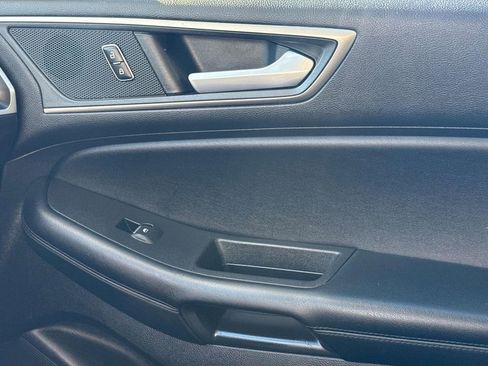 Used 2022 Ford Edge SEL AWD/4WD image 28