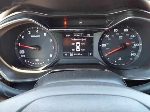 Used 2021 Chevrolet TrailBlazer ACTIV w/ Convenience Package AWD/4WD image 16