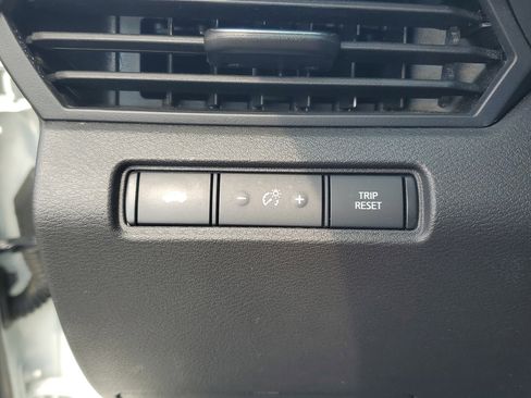 Certified 2024 Nissan Altima 2.5 SR FWD image 23