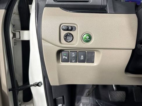 Used 2019 Honda Pilot Touring image 14