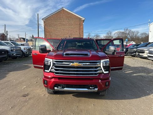 Used 2024 Chevrolet Silverado 3500 High Country w/ High Country Premium Package image 30