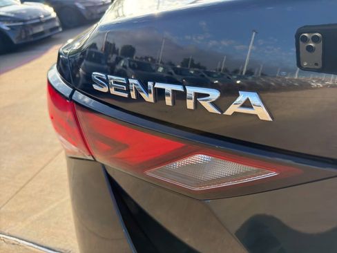 Used 2024 Nissan Sentra SV FWD image 10