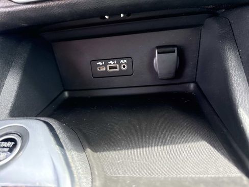 Certified 2023 Nissan Sentra SR w/ Trunk Package image 26