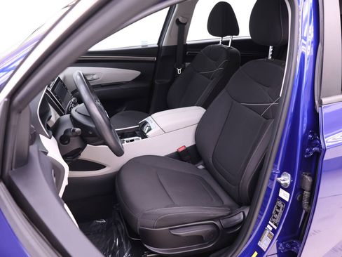 Used 2022 Hyundai Tucson SE w/ Cargo Package image 4