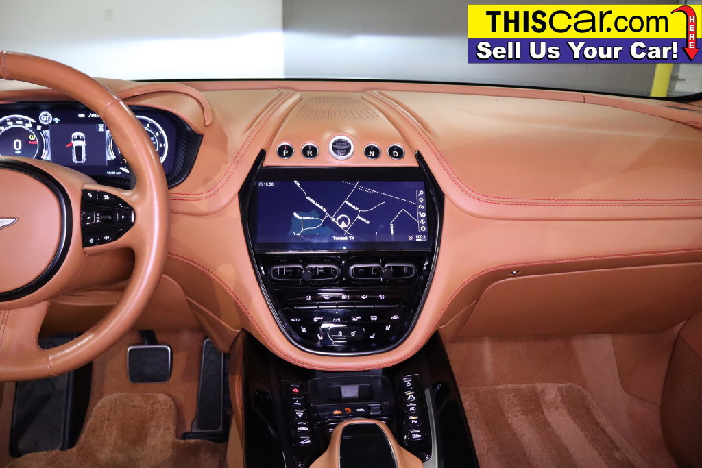 Used 2021 Aston Martin DBX AWD/4WD image 28