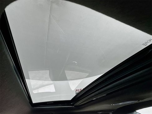 Used 2023 Kia Forte GT-Line w/ GT-Line Premium Package image 23