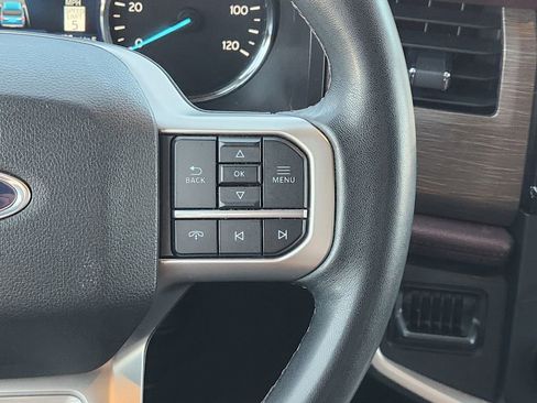 Certified 2024 Ford Expedition Limited image 28