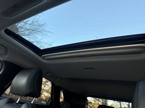 Used 2024 MAZDA CX-30 AWD 2.5 S w/ Premium Package image 20