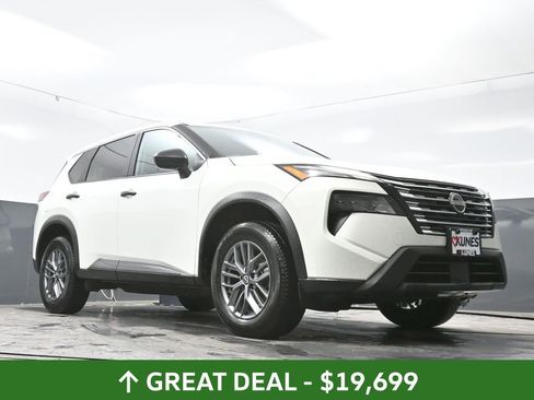 Used 2024 Nissan Rogue S AWD/4WD image 50