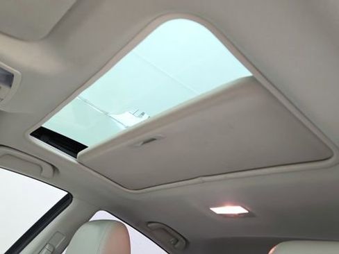 Used 2009 MAZDA MAZDA6 s Grand Touring w/ Moonroof & Bose Pkg image 11