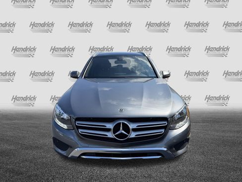 Used 2018 Mercedes-Benz GLC 300 4MATIC image 3