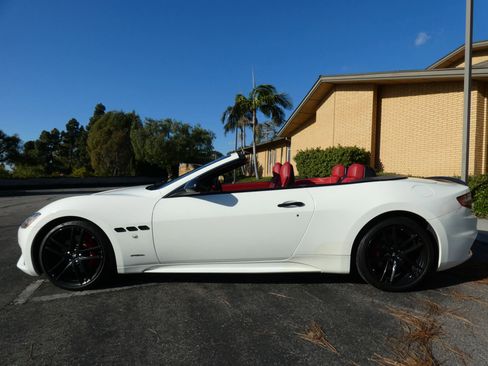 Used 2019 Maserati GranTurismo Sport image 14