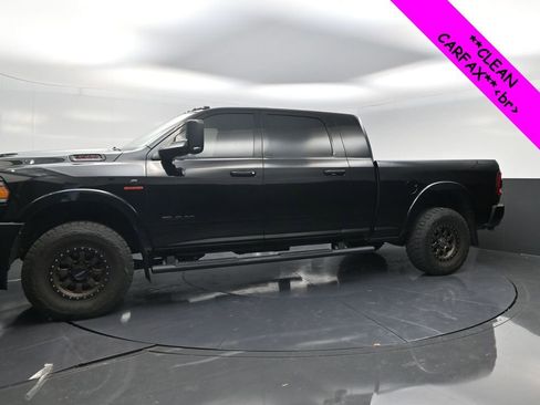 Used 2022 RAM 3500 Laramie w/ Night Edition image 5