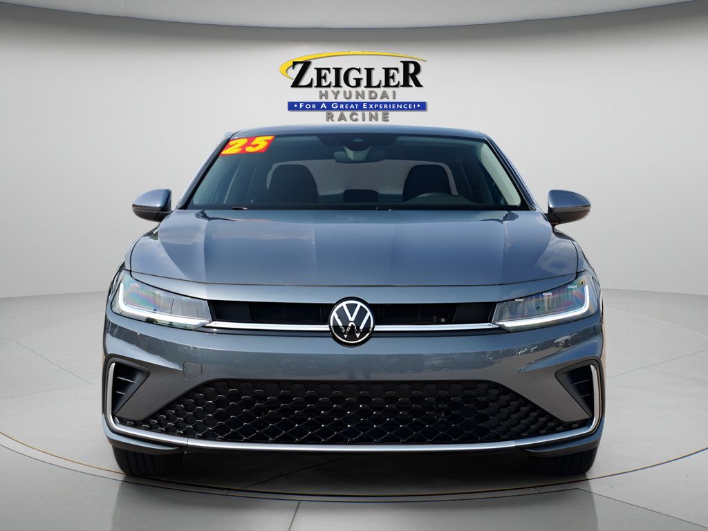 Used 2025 Volkswagen Jetta S FWD image 2