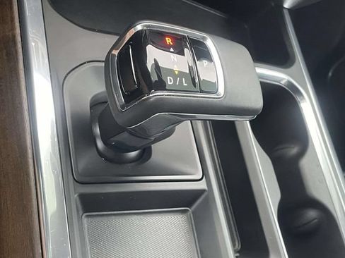 Used 2023 Chevrolet Silverado 1500 High Country w/ High Country Premium Package AWD/4WD image 20