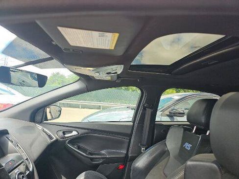 Used 2016 Ford Focus RS AWD/4WD image 18