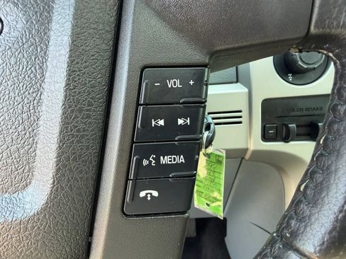 Used 2013 Ford F150 Lariat w/ Luxury Equipment Group AWD/4WD image 36