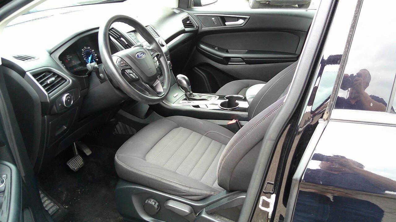 Used 2016 Ford Edge SE AWD/4WD image 16