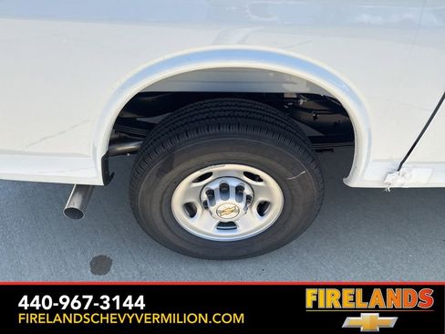 New 2025 Chevrolet Express 2500 Work Van w/ Driver Convenience Package image 35