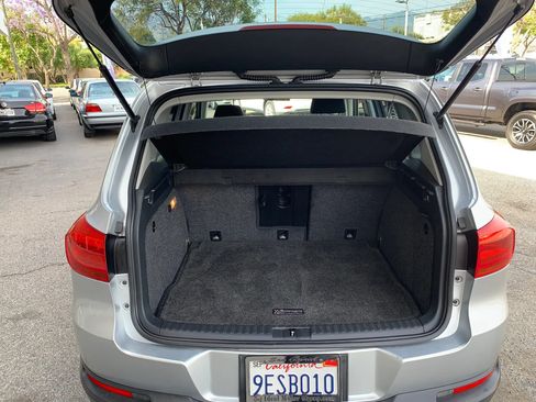 Used 2015 Volkswagen Tiguan S FWD image 24