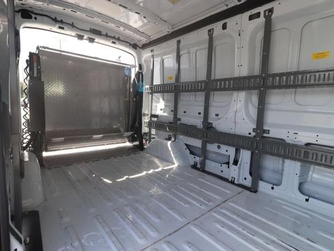 Used 2023 Ford E-Transit Medium Roof RWD image 14