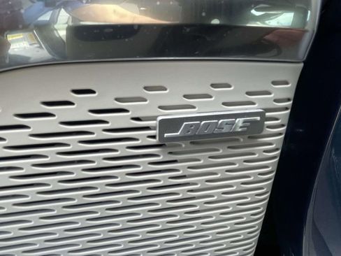 Used 2024 GMC Acadia Denali image 20