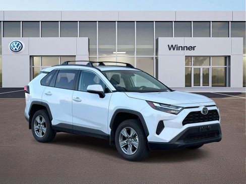 Used 2024 Toyota RAV4 XLE w/ Convenience Package AWD/4WD image 5