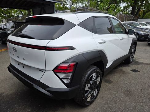 Used 2025 Hyundai Kona SEL AWD/4WD image 4