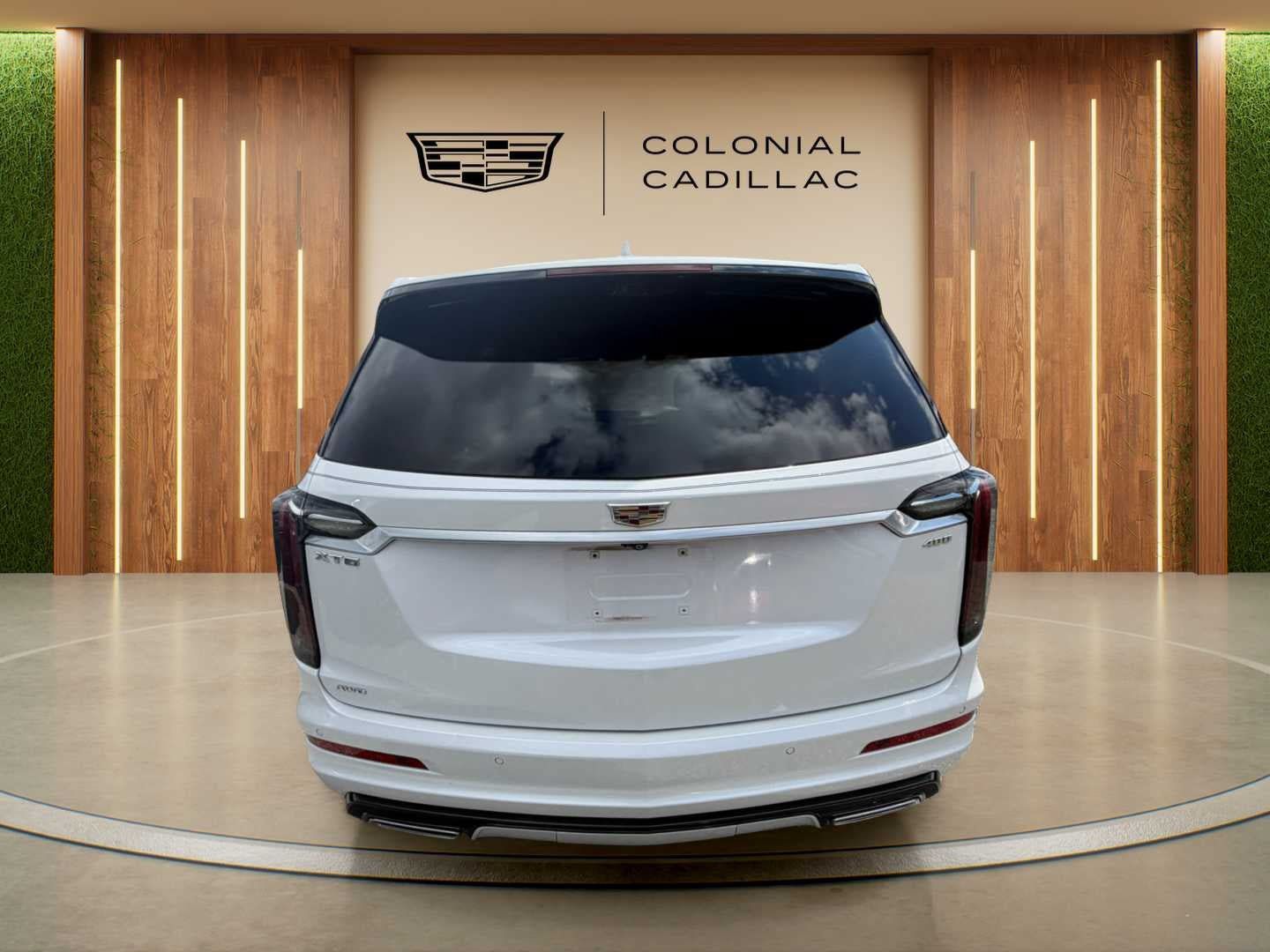 Used 2020 Cadillac XT6 Sport w/ Platinum Package AWD/4WD image 6