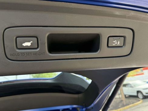 Used 2025 Acura ADX A-Spec image 9