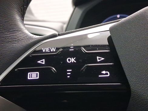 Used 2023 Audi Q4 e-tron Premium Plus w/ Premium Plus image 15