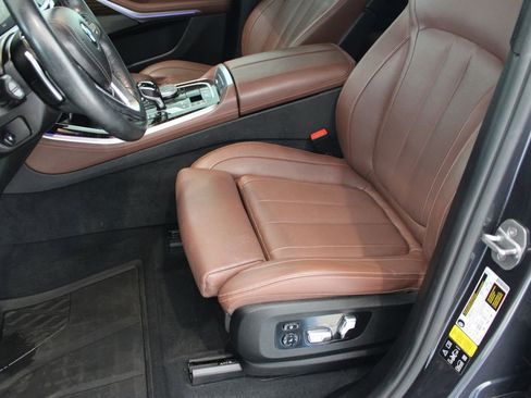 Used 2020 BMW X5 xDrive40i w/ Premium Package AWD/4WD image 10