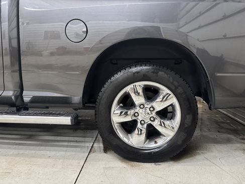 Used 2018 RAM 1500 Express w/ Express Value Package image 8