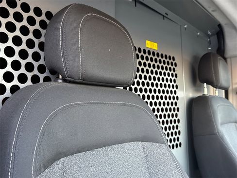 Used 2018 RAM ProMaster 2500 image 17