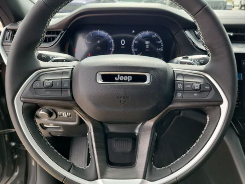 New 2026 Jeep Compass Latitude AWD/4WD image 22