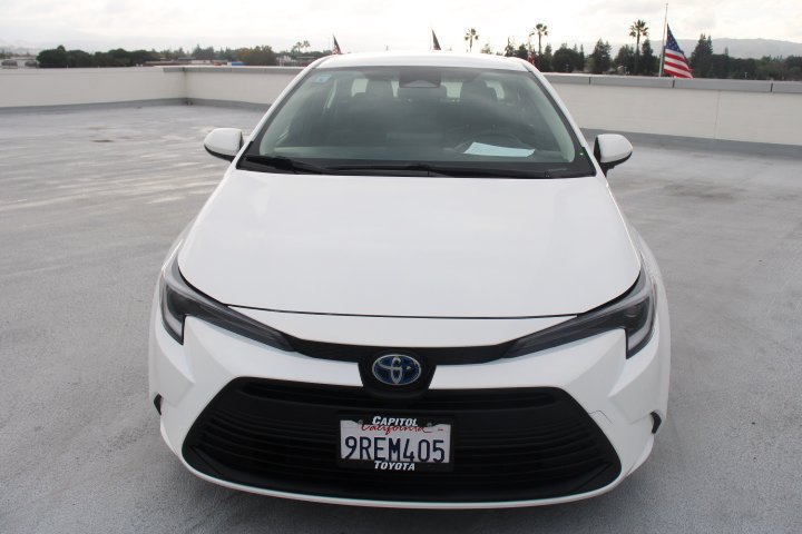 Certified 2025 Toyota Corolla LE w/ Convenience Package FWD image 7