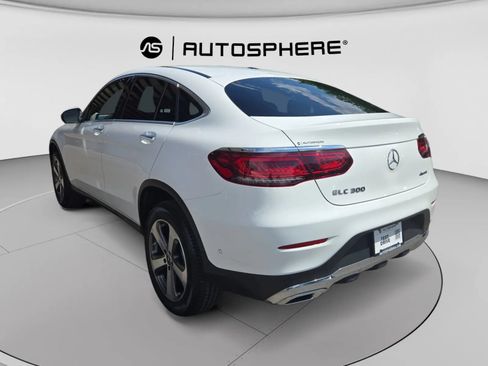 Used 2022 Mercedes-Benz GLC 300 4MATIC Coupe image 5