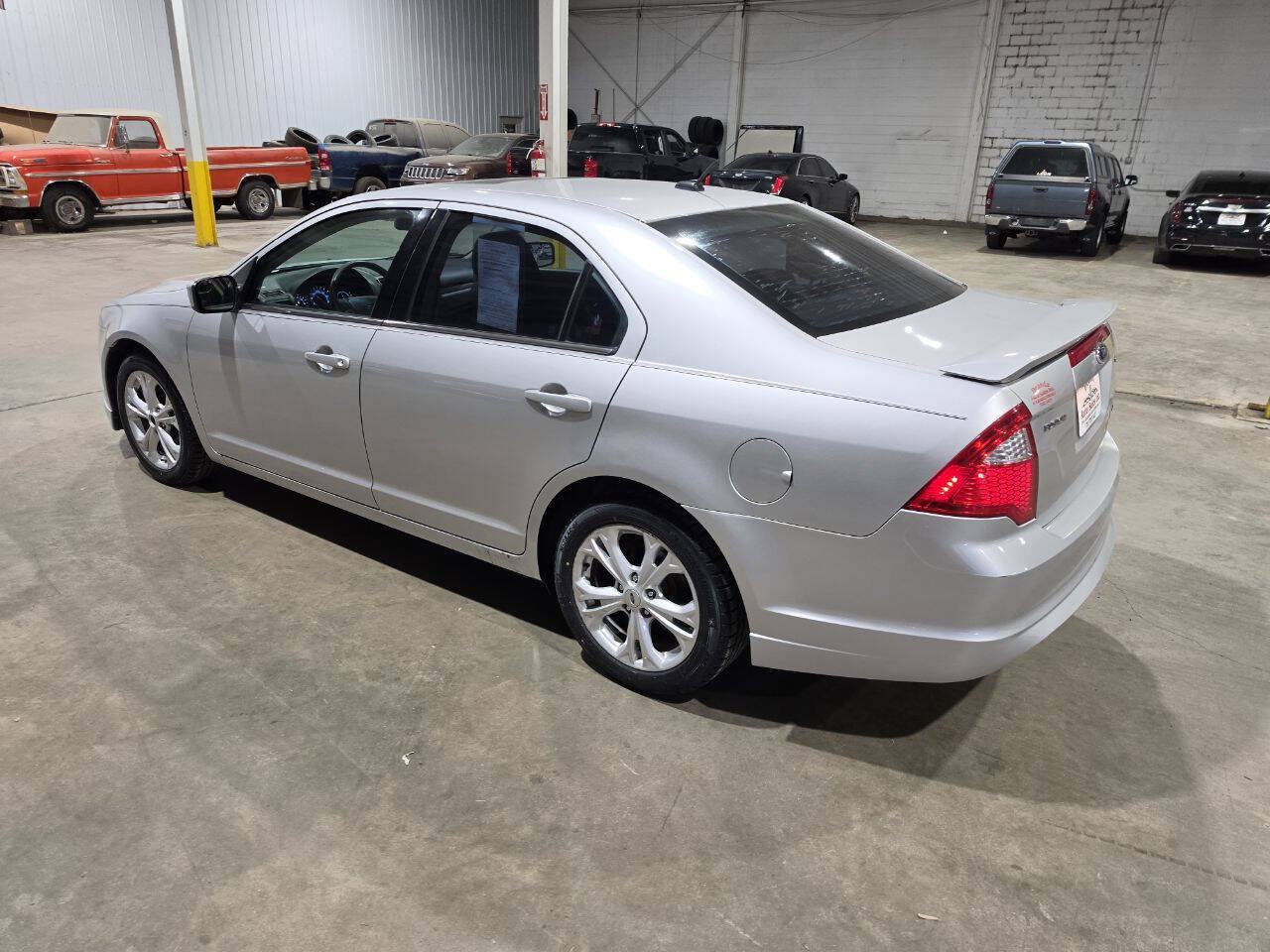 Used 2012 Ford Fusion SE FWD image 8